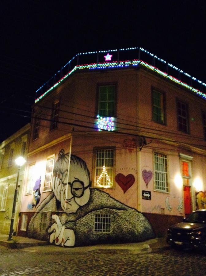 Planeta Lindo Hostel บัลปาราอีโซ ภายนอก รูปภาพ